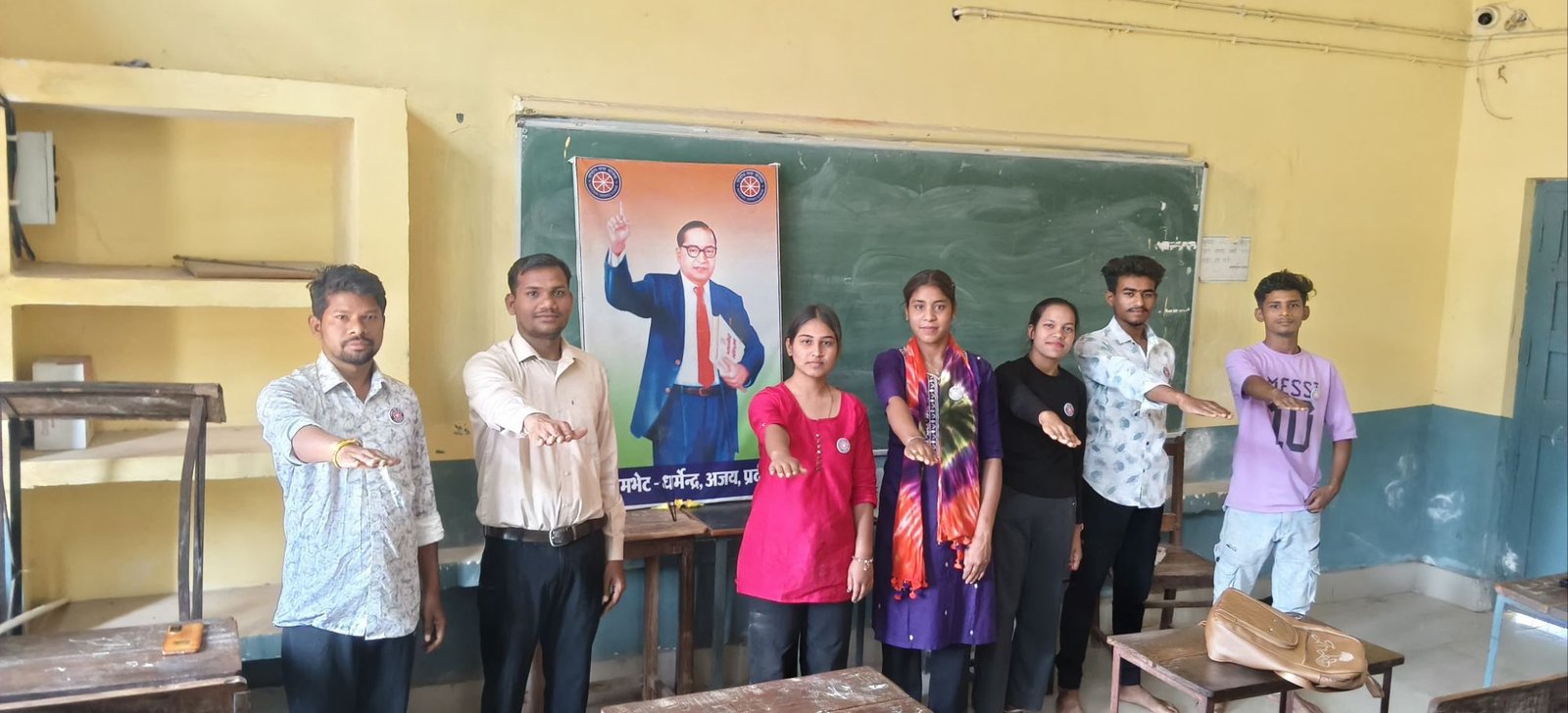 img-20260414-wa00214541679937772201590